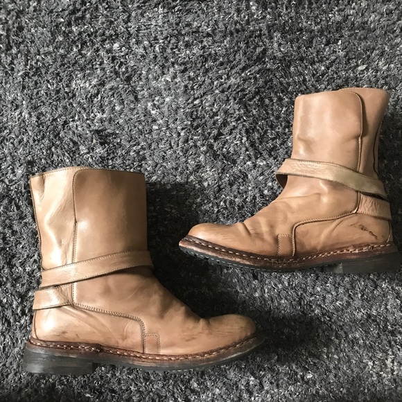 Burberry Portsmouth Ankle Boots - Picture 2 of 10